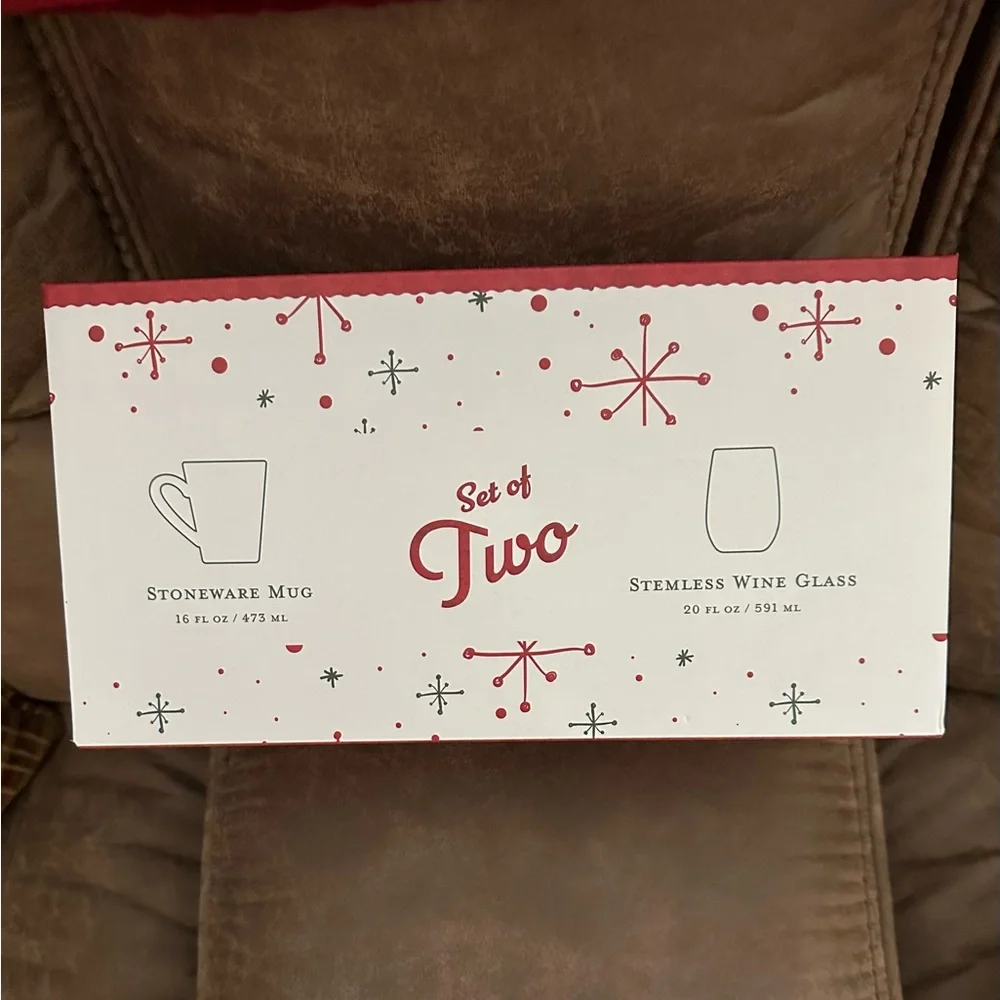 Mom Christmas coffee mug  and stemless wine glass gift set